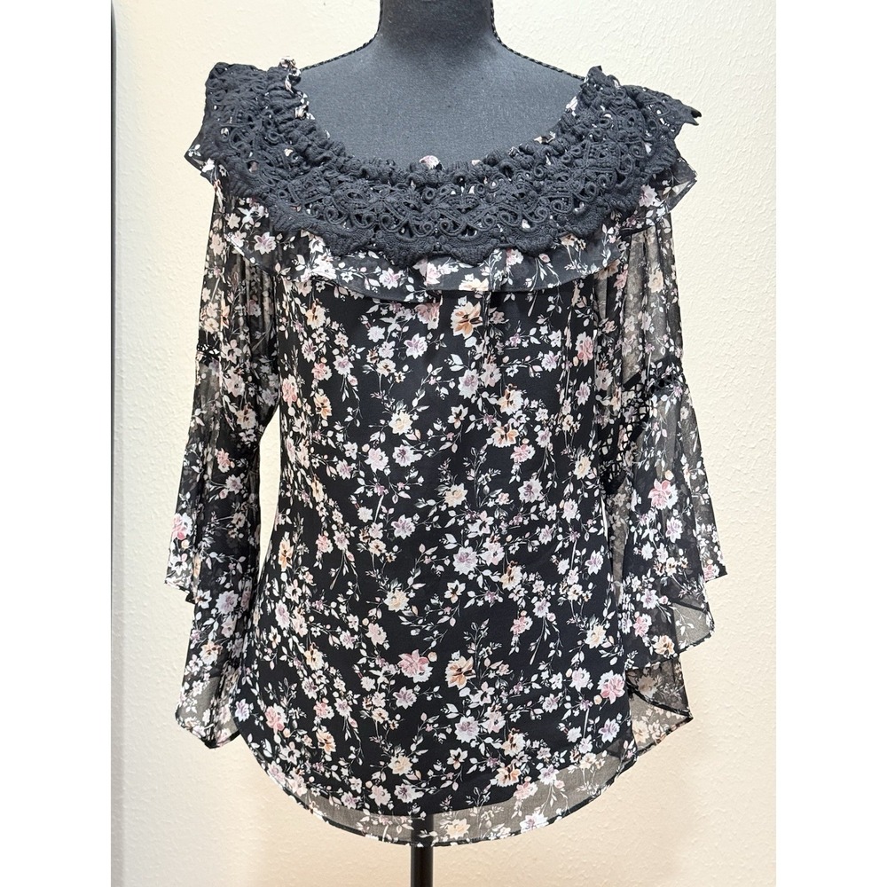 White House Black Market Floral Print Off-Shoulder Blouse, Size L